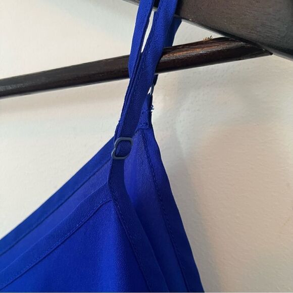 Old Navy Royal Blue Silky Adjustable Spaghetti Strap Vneck Camisole Tank‎ Top - Picture 7 of 7